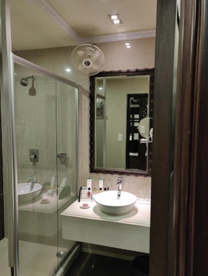 Mayfair Convention Bhubaneswar Exteriör bild