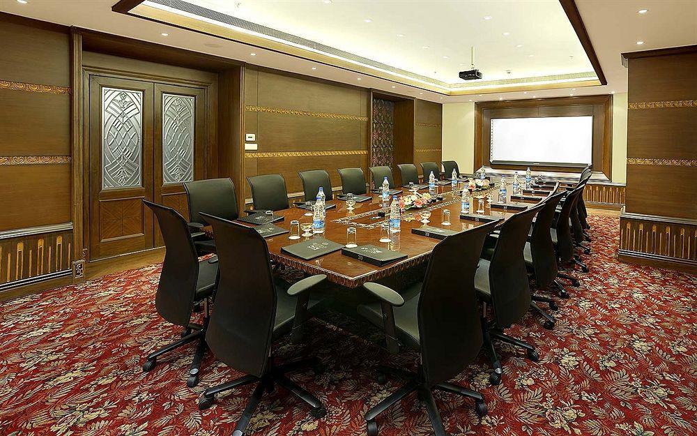 Mayfair Convention Bhubaneswar Exteriör bild