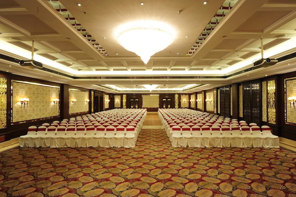 Mayfair Convention Bhubaneswar Exteriör bild