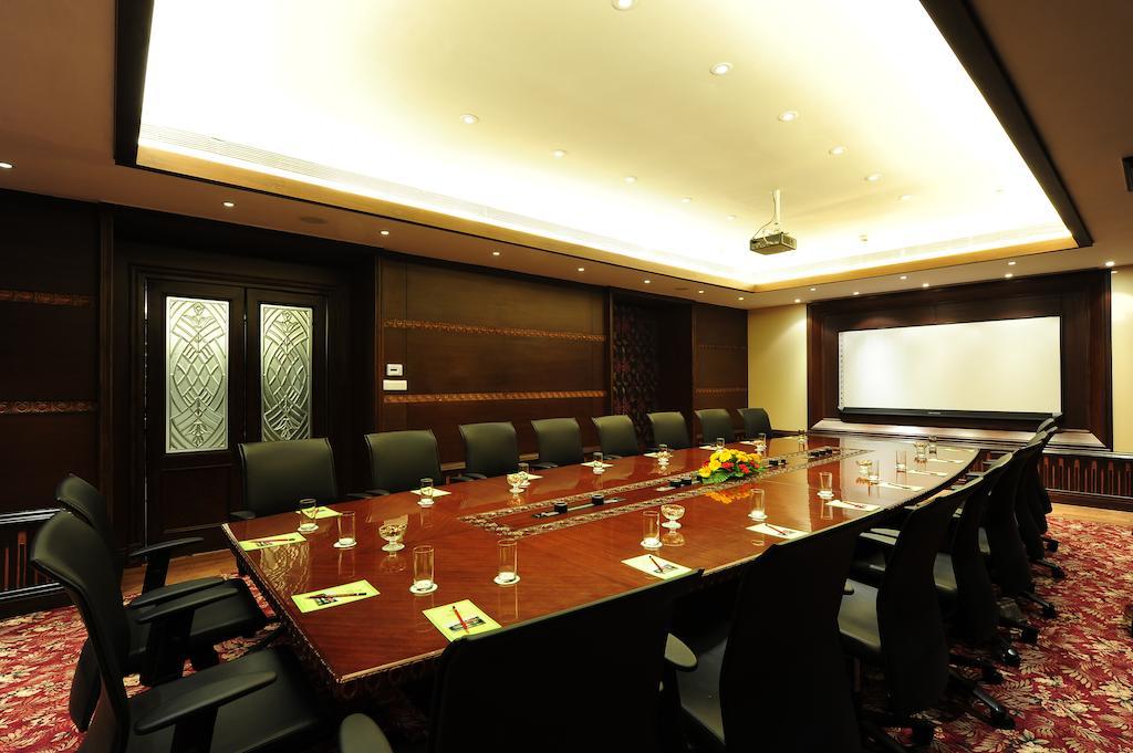 Mayfair Convention Bhubaneswar Exteriör bild