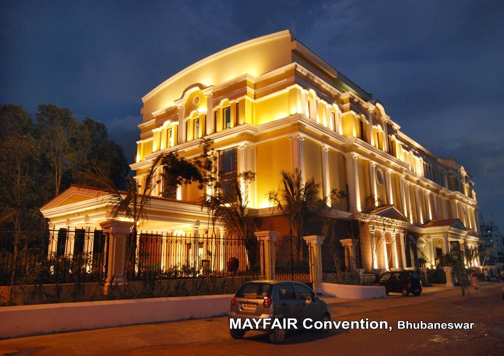 Mayfair Convention Bhubaneswar Exteriör bild